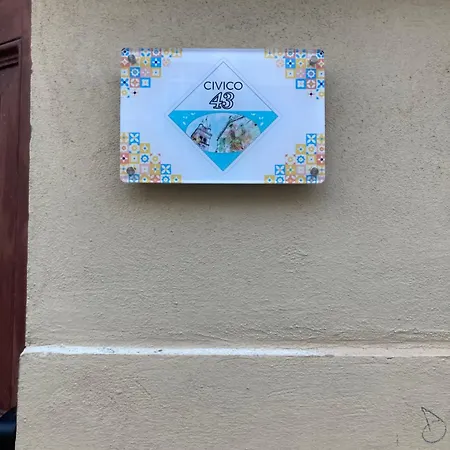 Civico 43