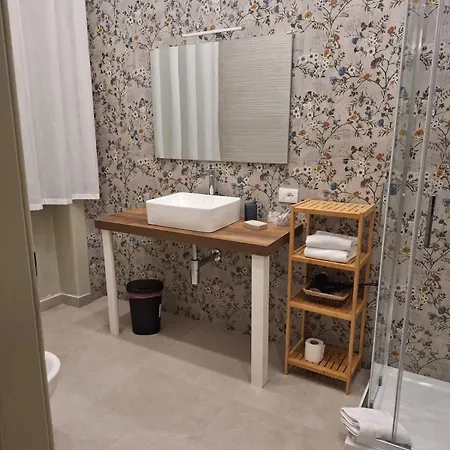 Civico 43 מסינה