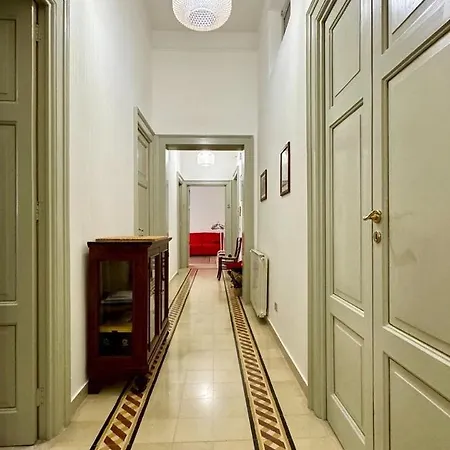 בית הארחה Civico 43 3*